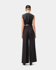 Essence Vest - Charcoal Grey