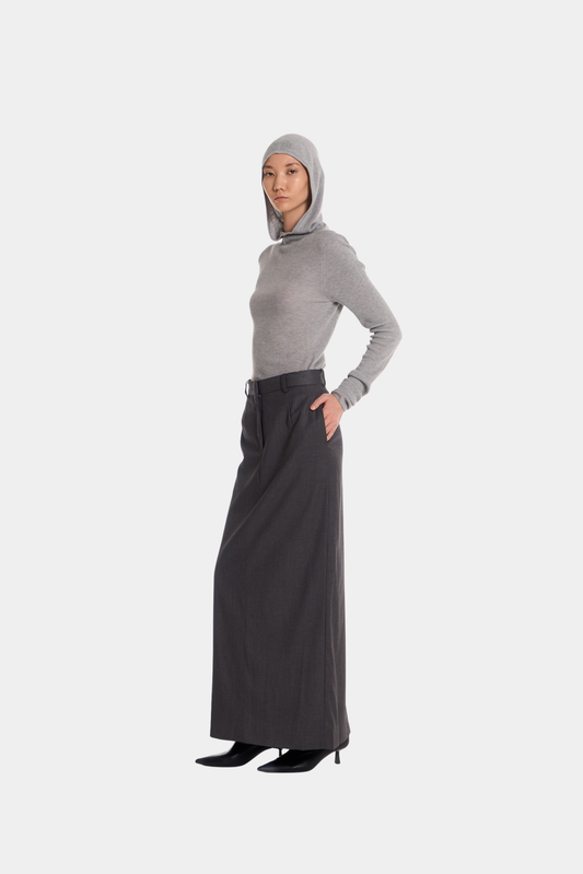 Still Line Skirt