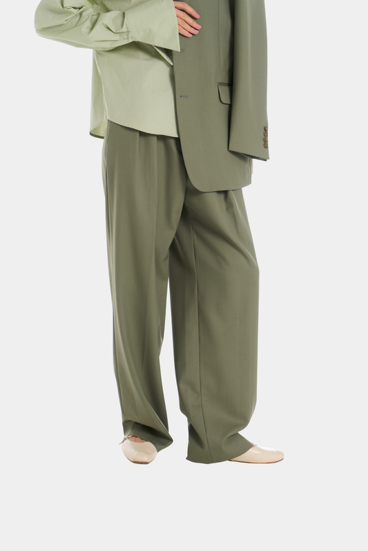 Still Line Trousers