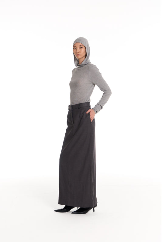 Still Line Skirt